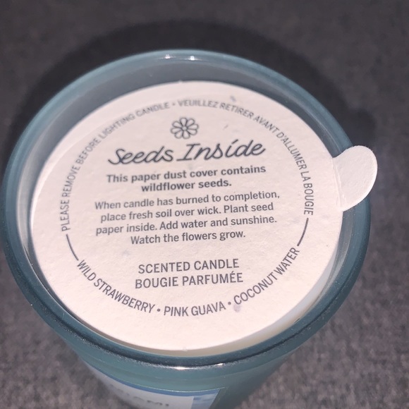 Victoria’s Secret PINK Miami Candle - Picture 2 of 2